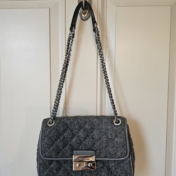 Michael Kors•Sloan Quilted Wool Blend Shoulder Bag 🍂🍁 - Picture 10 of 11